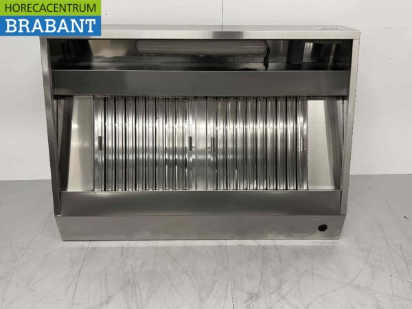 Hotte aspirante en acier inoxydable Moteur Premium-line 1500 mètres cubes modèle oblique 140 cm 230V Horeca