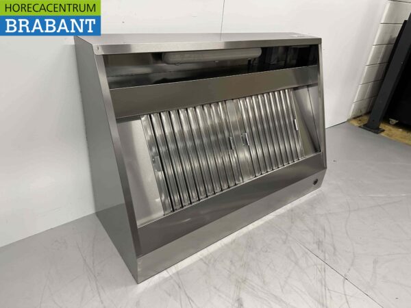 Hotte aspirante en acier inoxydable Moteur Premium-line 1500 mètres cubes modèle oblique 140 cm 230V Horeca – Image 3