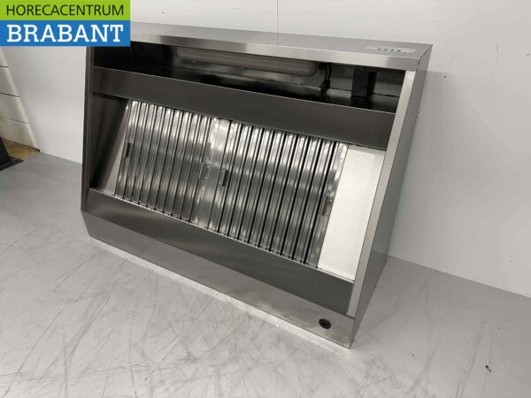 Hotte aspirante en acier inoxydable Moteur Premium-line 1500 mètres cubes modèle oblique 140 cm 230V Horeca – Image 4
