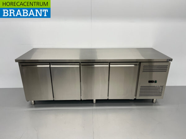 Établi réfrigéré en acier inoxydable 4 portes 223 cm 230V Horeca