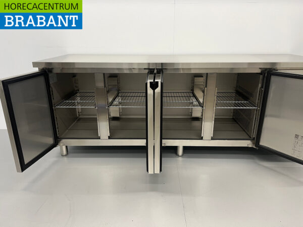 Établi réfrigéré en acier inoxydable 4 portes 223 cm 230V Horeca – Image 4