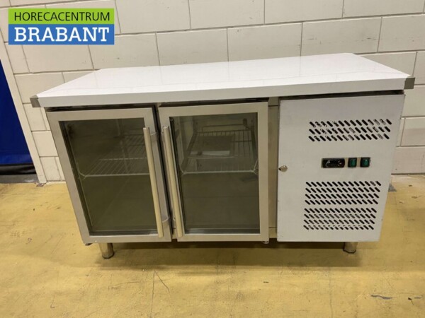Établi réfrigéré en acier inoxydable 2 portes vitrées 1/1 GN 136 cm 230V Horeca