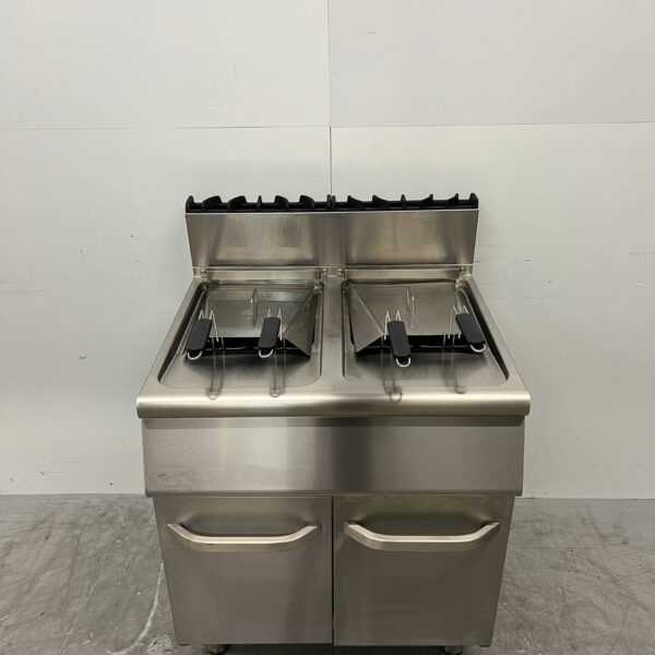 Friteuse double Combisteel en acier inoxydable 2 x 15 litres GAS Restauration