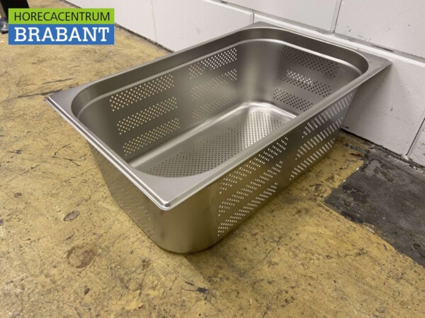 Bac gastronorme perforé en acier inoxydable GN Tray 1/1 Profondeur 200 mm Horeca – Image 4