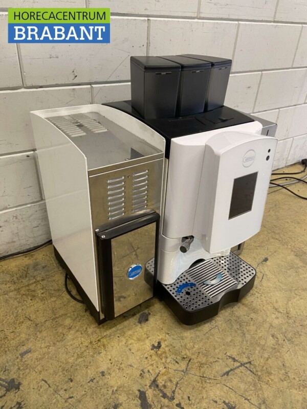 Machine à espresso Carimali Optima avec refroidisseur de lait Euro insert 230V Horeca – Image 2