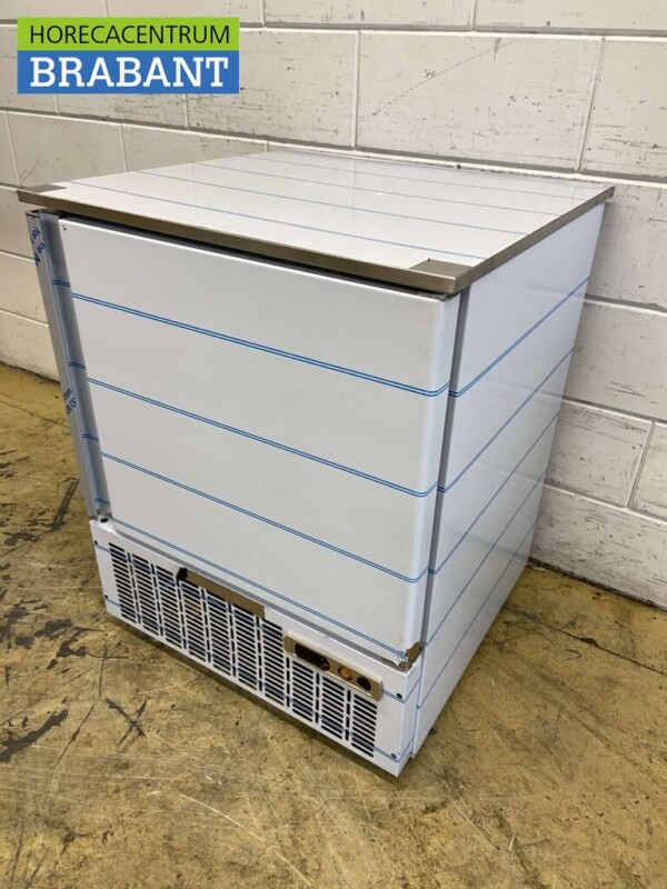 Réfrigérateur en acier inoxydable Coreco pour poissons 125 litres 230V Horeca – Image 2