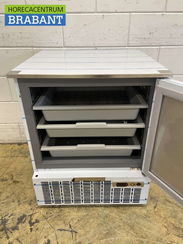 Réfrigérateur en acier inoxydable Coreco pour poissons 125 litres 230V Horeca – Image 5