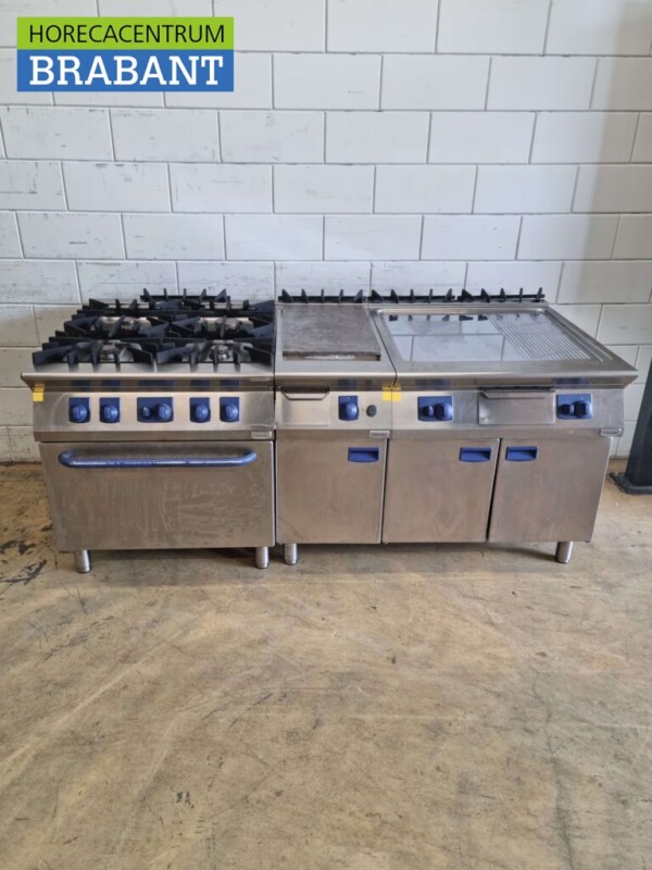 Acier inoxydable Electrolux Baking line cooker Plaque de cuisson et miroir 200 cm GAS Catering