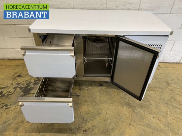 Établi réfrigéré en acier inoxydable 2 tiroirs et 1 porte 136 cm 230V Horeca – Image 4