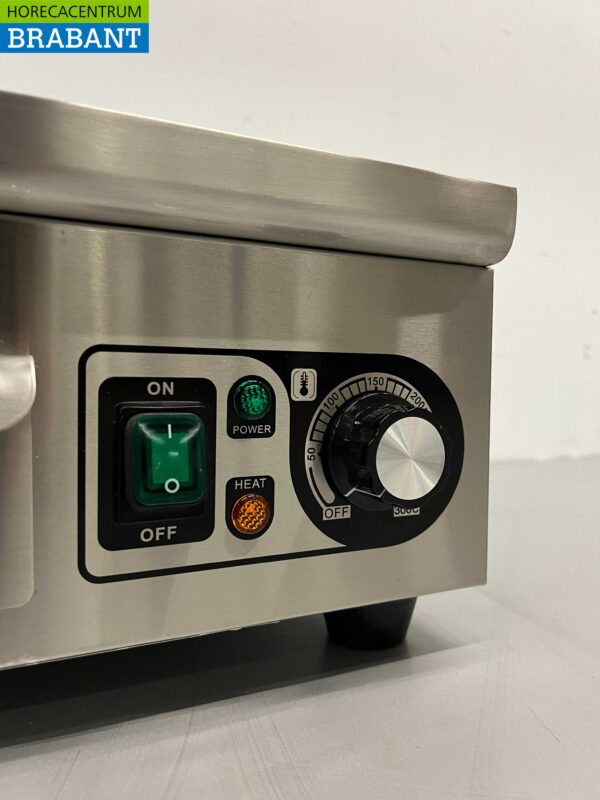 Plaque de gril en acier inoxydable 1/2 nervurée 36 cm 230V Horeca – Image 4