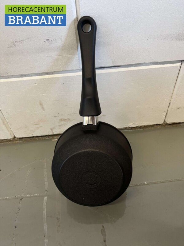 Casserole universelle EUROLUX en fonte Induction 16 cm H 8 cm - surface en céramique - sans PFOA - MADE IN GERMANY – Image 3