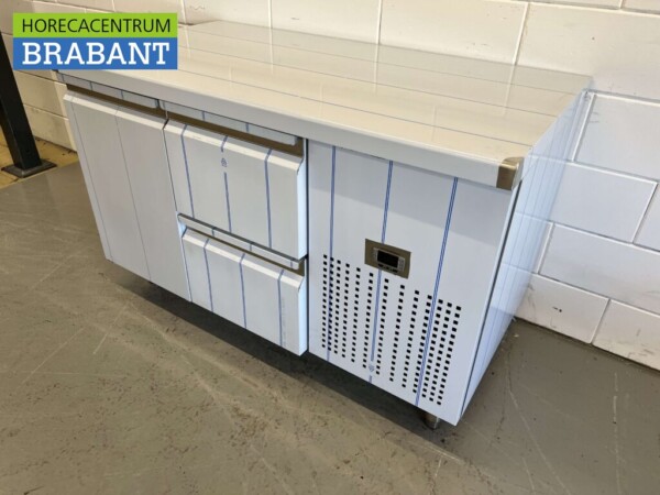 Mercatus en acier inoxydable Etabli réfrigéré 1 porte et 2 tiroirs 132 cm 230V Horeca – Image 2