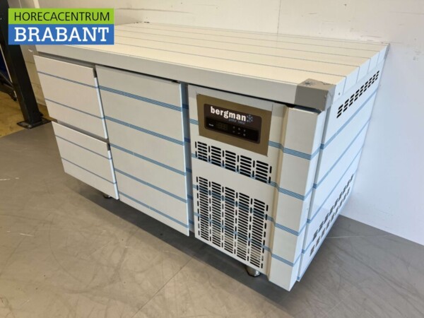 Établi réfrigéré Coreco Premium en acier inoxydable 2 tiroirs et 1 porte 1/1 gastronorm 134,5 cm Restauration – Image 2