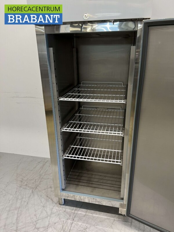Réfrigérateur en acier inoxydable GGG Plus700N Réfrigérateur 589 litres 230V Horeca – Image 4