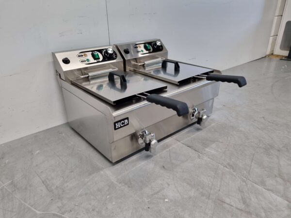 Friteuse double en acier inoxydable Friteuse Vanne de vidange 2 x 13 litres 2 x 230V Horeca – Image 3