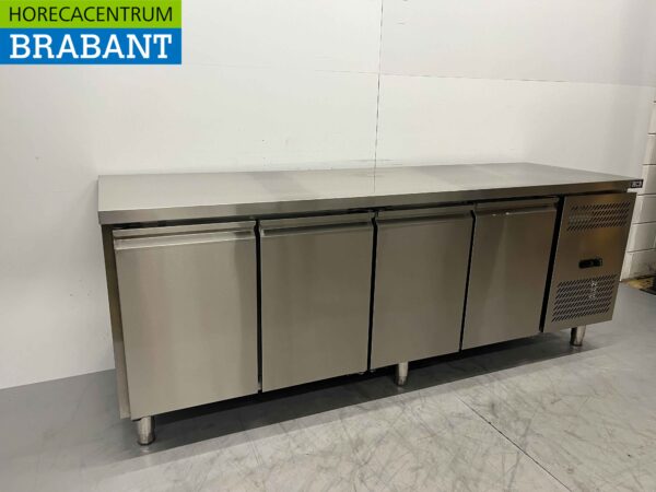 Établi réfrigéré en acier inoxydable 4 portes 223 cm 230V Horeca – Image 3