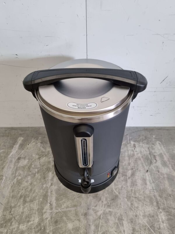 Machine à café percolateur à double paroi en acier inoxydable 14,3 litres 95 tasses 230V Horeca – Image 4