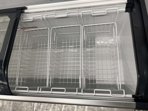 HCB Shop freezer Congélateur avec couvercles coulissants en verre 545 litres 230V Horeca – Image 5
