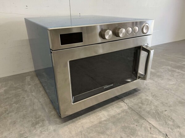 Micro-ondes en acier inoxydable Samsung 1850 watts 230V Restauration – Image 3