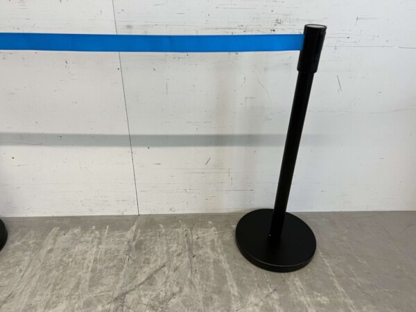 Saro Barrière noire avec bande de traction 180 cm Horeca – Image 2