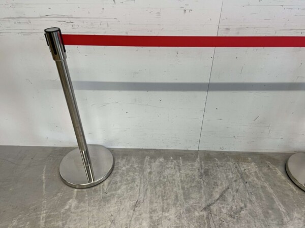 Saro Barrière noire avec bande de traction 180 cm Horeca – Image 2