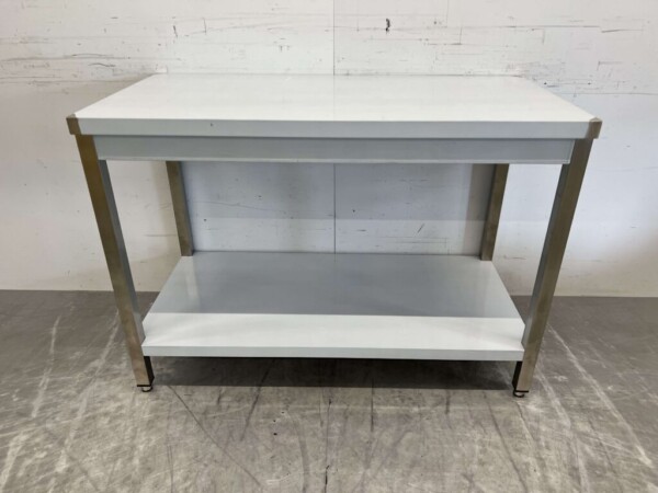 Table de travail en acier inoxydable Basic-line 120 x 60 x 85 cm Restauration