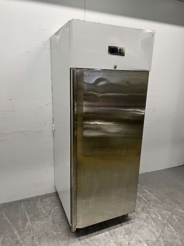 Réfrigérateur GGG en acier inoxydable Refroidissement 2/1 GN 600 litres 230V Horeca – Image 3