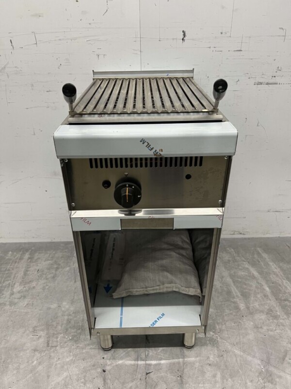 Gril en acier inoxydable Giga Lava stone grill 40 cm Gas Catering