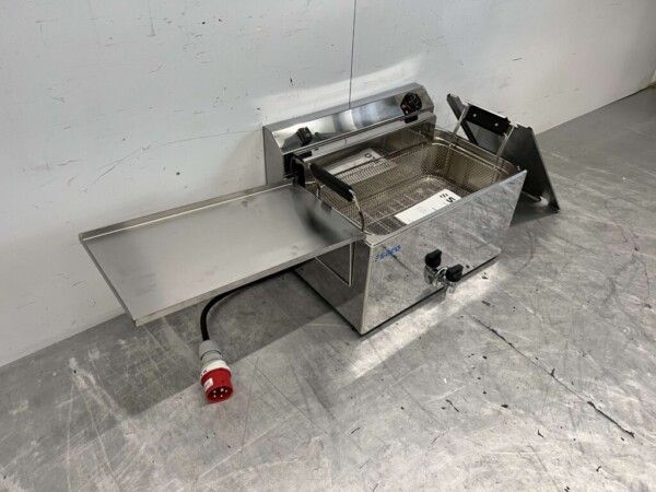 Friteuse Saro Patisserie en acier inoxydable 16 litres 400V Horeca – Image 3