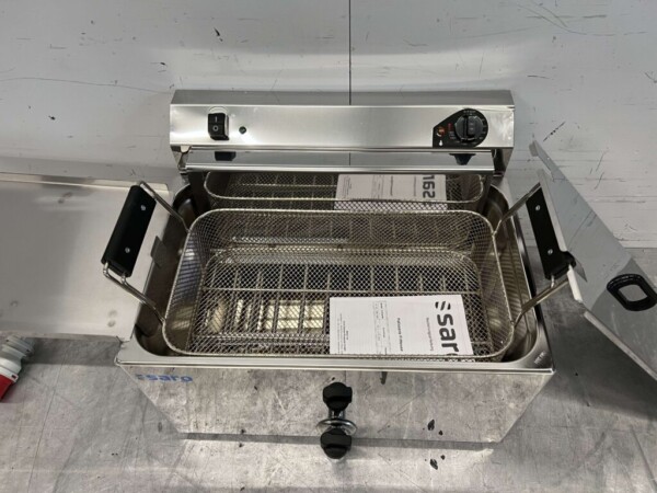 Friteuse Saro Patisserie en acier inoxydable 16 litres 400V Horeca – Image 4