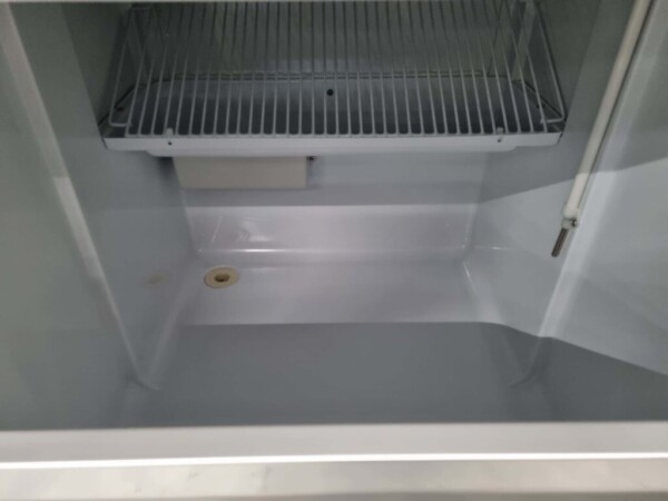 Machine à glaçons en acier inoxydable 60 kg p/d 230V Horeca – Image 5