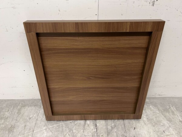 Plateau de table en bois 70 x 70 x 5 cm Horeca – Image 2