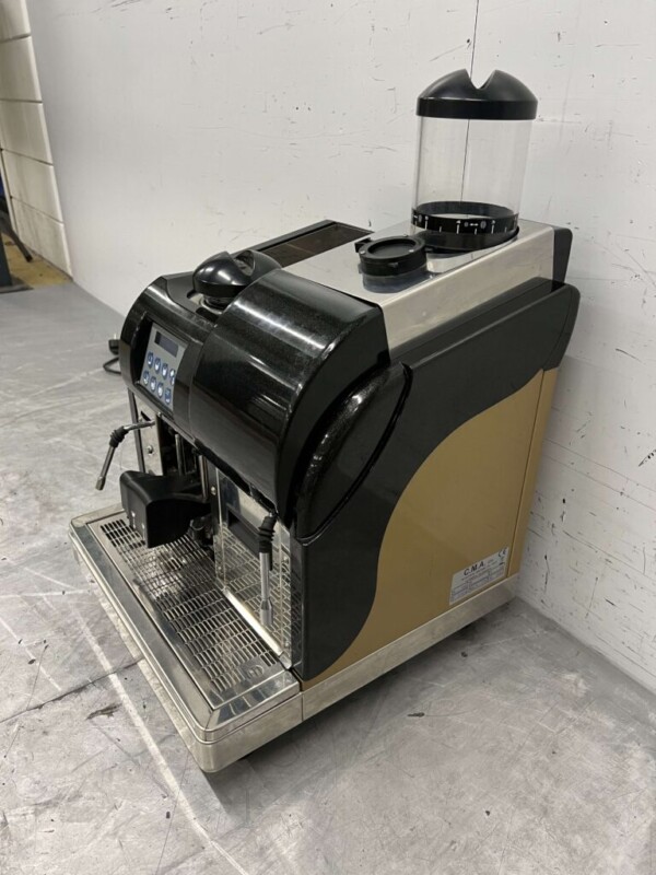 CMA Machine à café Machine à espresso Grains frais 230V Restauration – Image 5