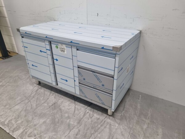 Armoire de travail en acier inoxydable Table de travail, porte à charnières, 3 tiroirs et poubelle 140 cm Horeca – Image 2