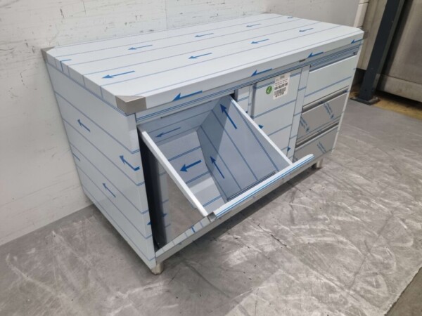 Armoire de travail en acier inoxydable Table de travail, porte à charnières, 3 tiroirs et poubelle 140 cm Horeca – Image 5
