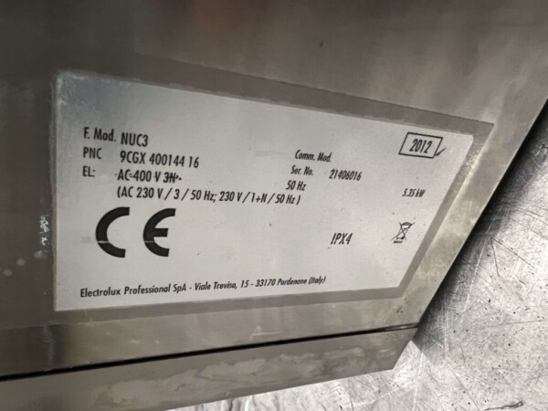 Lave-vaisselle Zanussi NUC3 en acier inoxydable Chargement frontal 400V Horeca – Image 5