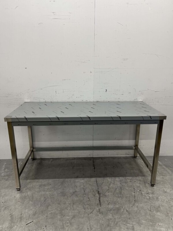 Table de travail en acier inoxydable Premium-line 160 x 70 x 85 cm Restauration