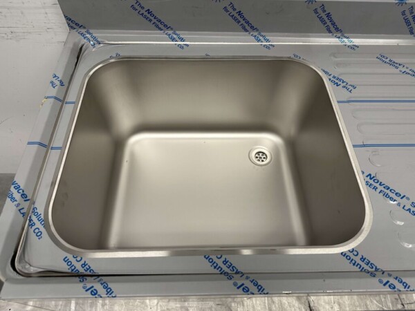 Evier en acier inoxydable Premium-line Welded modèle 140 cm Horeca – Image 5
