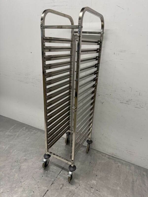 Chariot en acier inoxydable 16 x 1/1 GN gastronorm 173,5 cm Restauration – Image 3