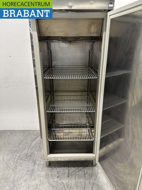 Flocon de neige Gram en acier inoxydable Réfrigérateur 605 litres 230V Horeca – Image 4