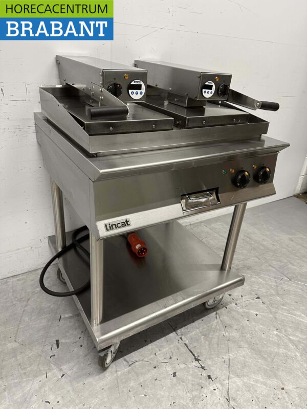 Lincat Acier inoxydable Clam Grill Hamburger Plaque grill 80 cm 17,2kW 400V Horeca – Image 3