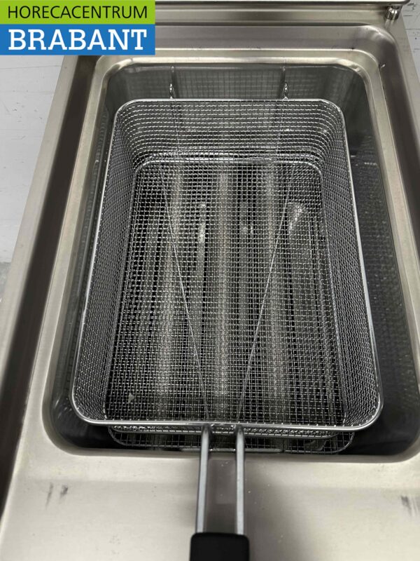 Friteuse Saro en acier inoxydable 21 litres 22 kW GAZ Restauration – Image 5