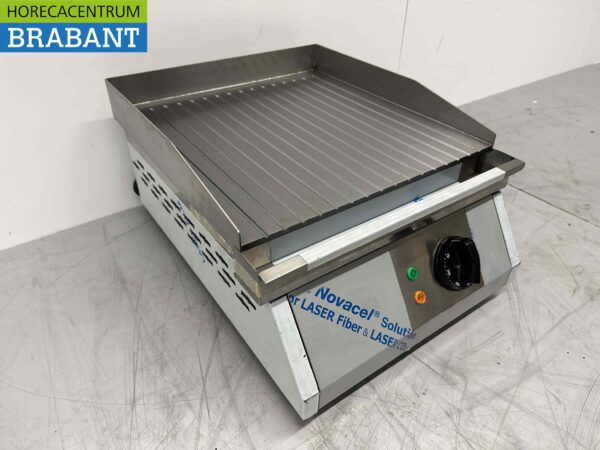 Plaque de cuisson Saro en acier inoxydable Fry Top 400 GR 230V Horeca – Image 2