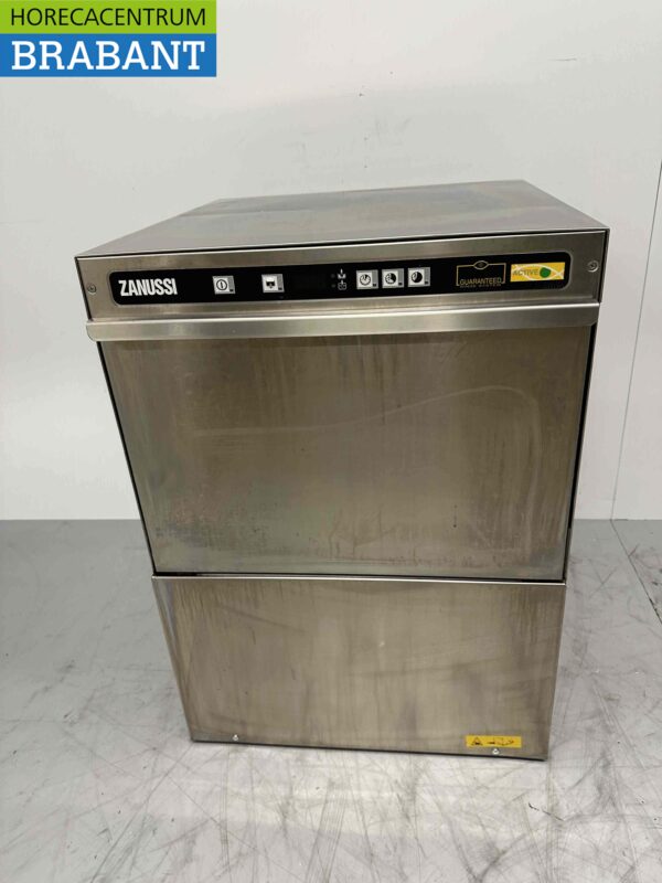 Lave-vaisselle Zanussi Zucai en acier inoxydable Chargement frontal 400V Horeca