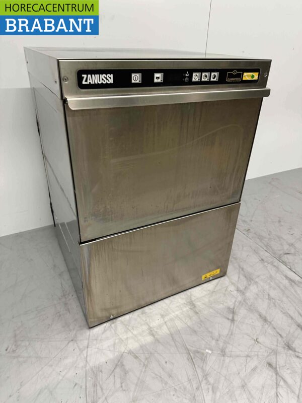 Lave-vaisselle Zanussi Zucai en acier inoxydable Chargement frontal 400V Horeca – Image 3