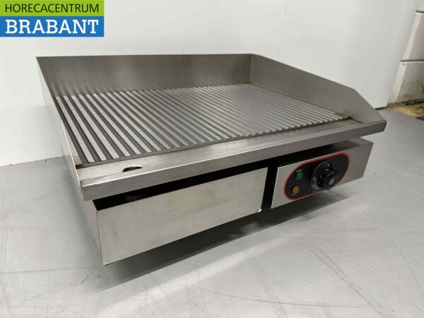 Planche à griller en acier inoxydable Planche à griller nervurée 55 cm 230V Horeca – Image 4