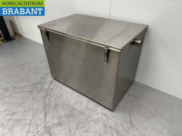 Bac à graisse en acier inoxydable Séparateur de graisse Environ 152 litres par heure Horeca – Image 4