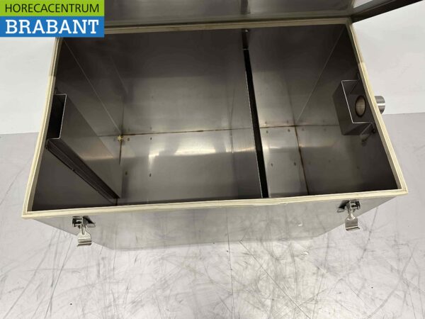 Bac à graisse en acier inoxydable Séparateur de graisse Environ 152 litres par heure Horeca – Image 5