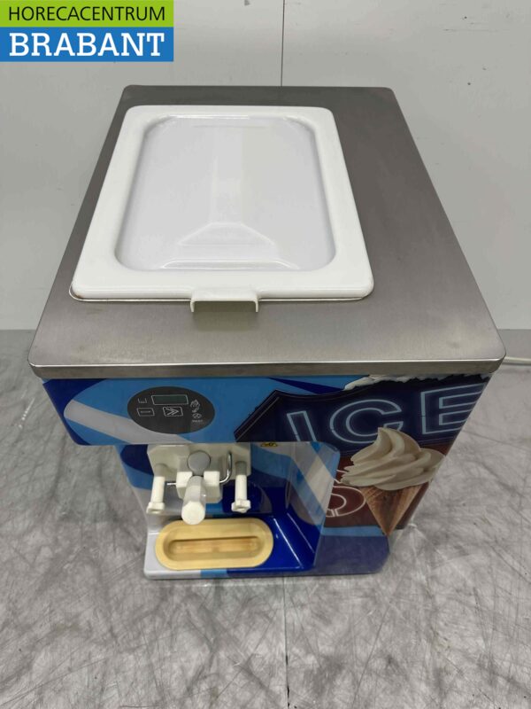 Carpigiani 191P/SP en acier inoxydable Machine à glace 400V Horeca – Image 4