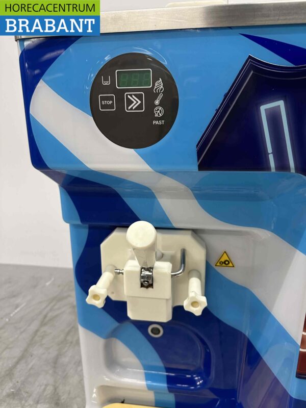Carpigiani 191P/SP en acier inoxydable Machine à glace 400V Horeca – Image 5